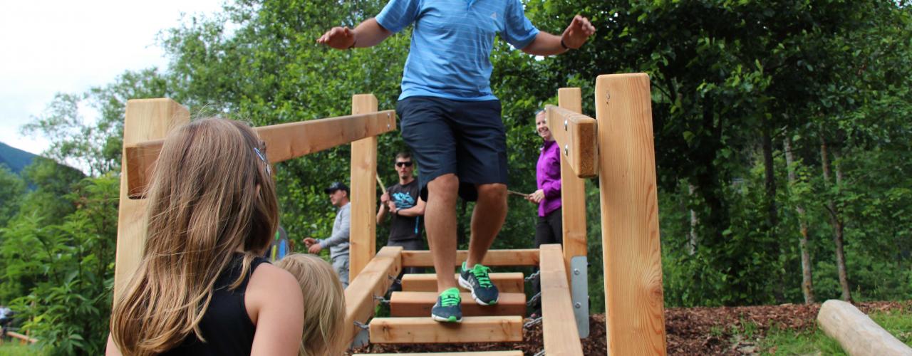 Wackel-Treppe Wackel-Treppe
